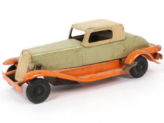 Lot 17 - GIRARD (USA) (1)