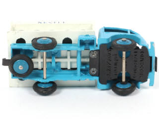 Lot 302 - DINKY TOYS (FRANCE) (1)