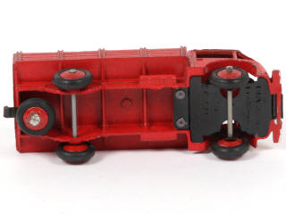 Lot 297 - DINKY TOYS (FRANCE) (1)