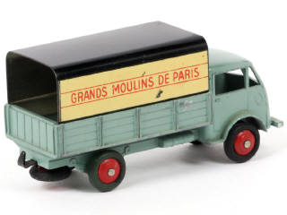 Lot 300 - DINKY TOYS (FRANCE) (1)