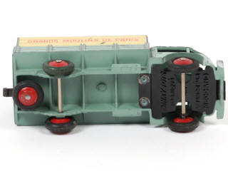 Lot 300 - DINKY TOYS (FRANCE) (1)