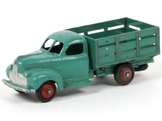 Lot 304 - DINKY TOYS (FRANCE) (1)