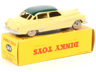 Lot 229 - DINKY TOYS (FRANCE) (1)