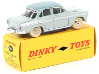 Lot 267 - DINKY TOYS (FRANCE) (1)