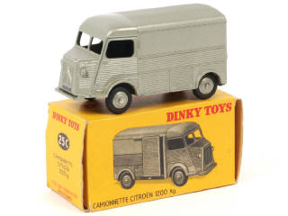 Lot 322 - DINKY TOYS (FRANCE) (1)