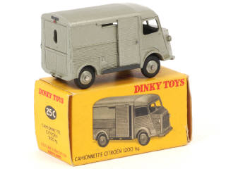 Lot 322 - DINKY TOYS (FRANCE) (1)