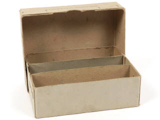 Lot 112 - DINKY TOYS (FRANCE) (1)