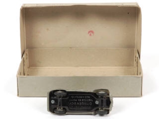 Lot 147 - DINKY TOYS (FRANCE) (2)