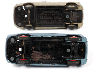 Lot 162 - DINKY TOYS (FRANCE) (2)