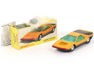 Lot 147 - DINKY TOYS (FRANCE) (1)