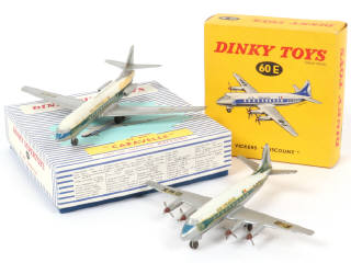 Lot 231 - DINKY TOYS (FRANCE) (2)