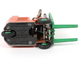 Lot 84 - DINKY TOYS (GB) (1)