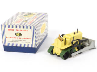 Lot 85 - DINKY TOYS (GB) (1)