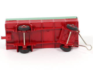 Lot 232 - DINKY TOYS (FRANCE) (1)