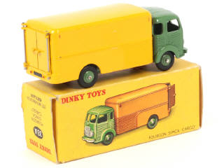 Lot 195 - DINKY TOYS (FRANCE) (1)