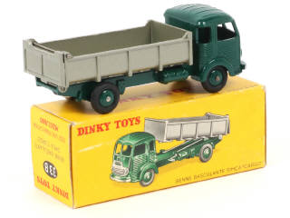 Lot 197 - DINKY TOYS (FRANCE) (1)
