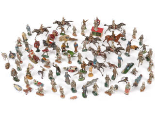 Lot 11 - DIVERS (100)