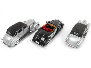 Lot 126 - ROAD SIGNATURE (CHINE) (3)