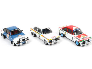 Lot 122 - MODEL ICONS (CHINE) (3)