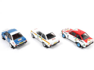 Lot 122 - MODEL ICONS (CHINE) (3)