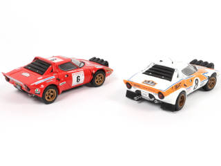 Lot 128 - SUN STAR (CHINE) (2)