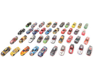 Lot 101 - DIVERS (40)