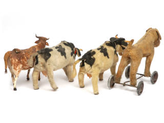 Lot 10 - DIVERS (4)