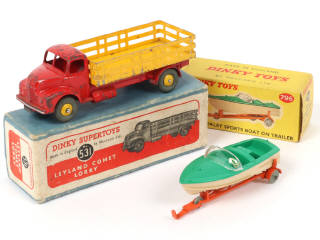 Lot 173 - DINKY TOYS (GB) (2)