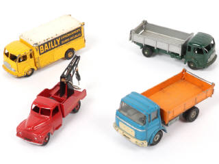Lot 249 - DINKY TOYS (FRANCE) (4)
