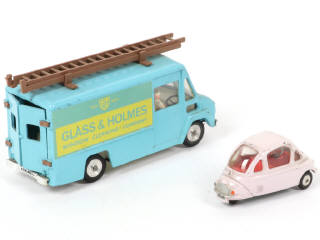 Lot 51 - SPOT-ON (GB) (3)