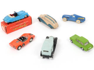 Lot 31 - DIVERS (6)
