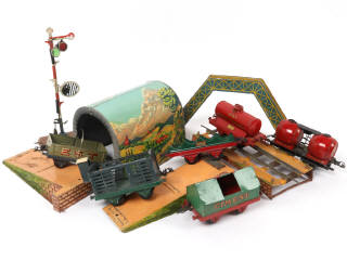 Lot 8 - DIVERS 'Ecartement O' (30)