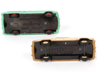 Lot 161 - DINKY TOYS (GB) (2)