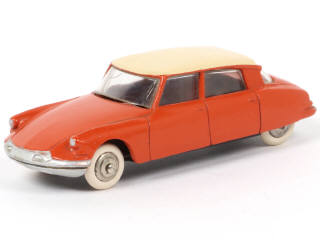 Lot 191 - DINKY TOYS (FRANCE) (1)