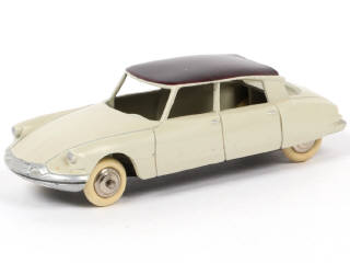 Lot 190 - DINKY TOYS (FRANCE) (1)