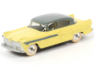 Lot 132 - DINKY TOYS (GB) (1)