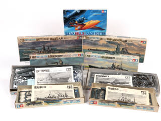 Lot 59 - TAMIYA (JAPON) (9)