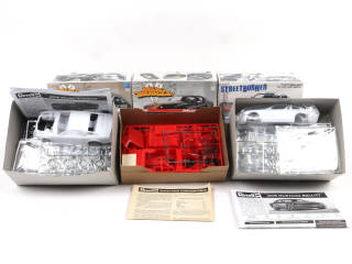 Lot 68 - REVELL (USA) (6)