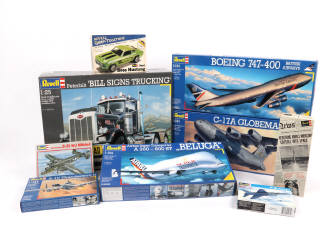 Lot 73 - REVELL (USA) (9)