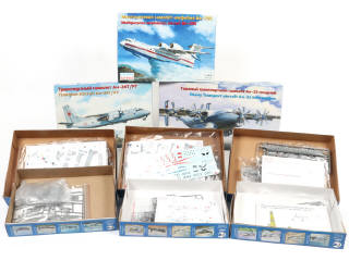 Lot 60 - EASTERN MODELLS (RUSSIE) (9)