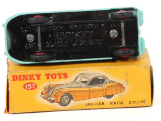 Lot 35 - DINKY TOYS (GB) (1)
