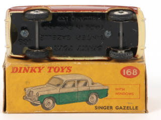 Lot 33 - DINKY TOYS (GB) (1)