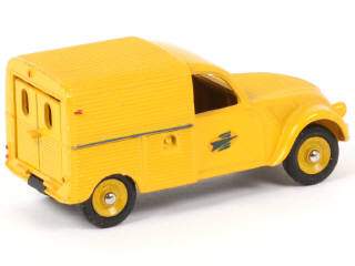 Lot 128 - DINKY TOYS (FRANCE) (1)
