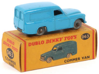 Lot 31 - DINKY TOYS (GB) (1)