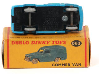Lot 31 - DINKY TOYS (GB) (1)