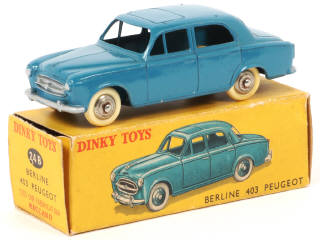 Lot 131 - DINKY TOYS (FRANCE) (1)