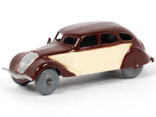 Lot 68 - DINKY TOYS (FRANCE) (1)