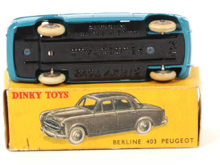 Lot 130 - DINKY TOYS (FRANCE) (1)