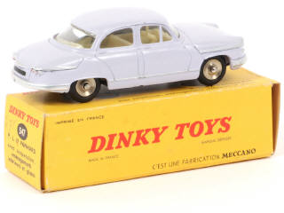 Lot 162 - DINKY TOYS (FRANCE) (1)