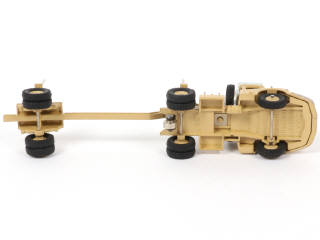 Lot 206 - DINKY TOYS (FRANCE) (1)